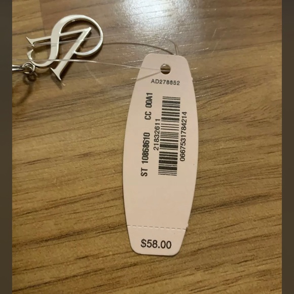 NWT Victoria Secrets sequined makeup bag - Picture 5 of 5